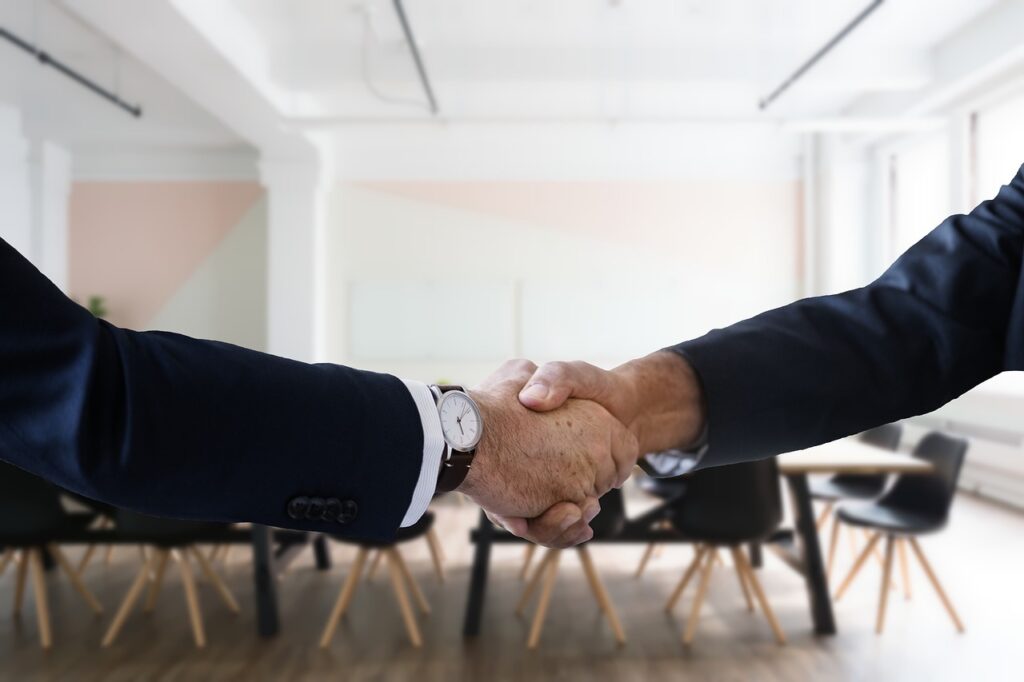 job, interview, handshake-4131482.jpg job-interview-handshake-4131482