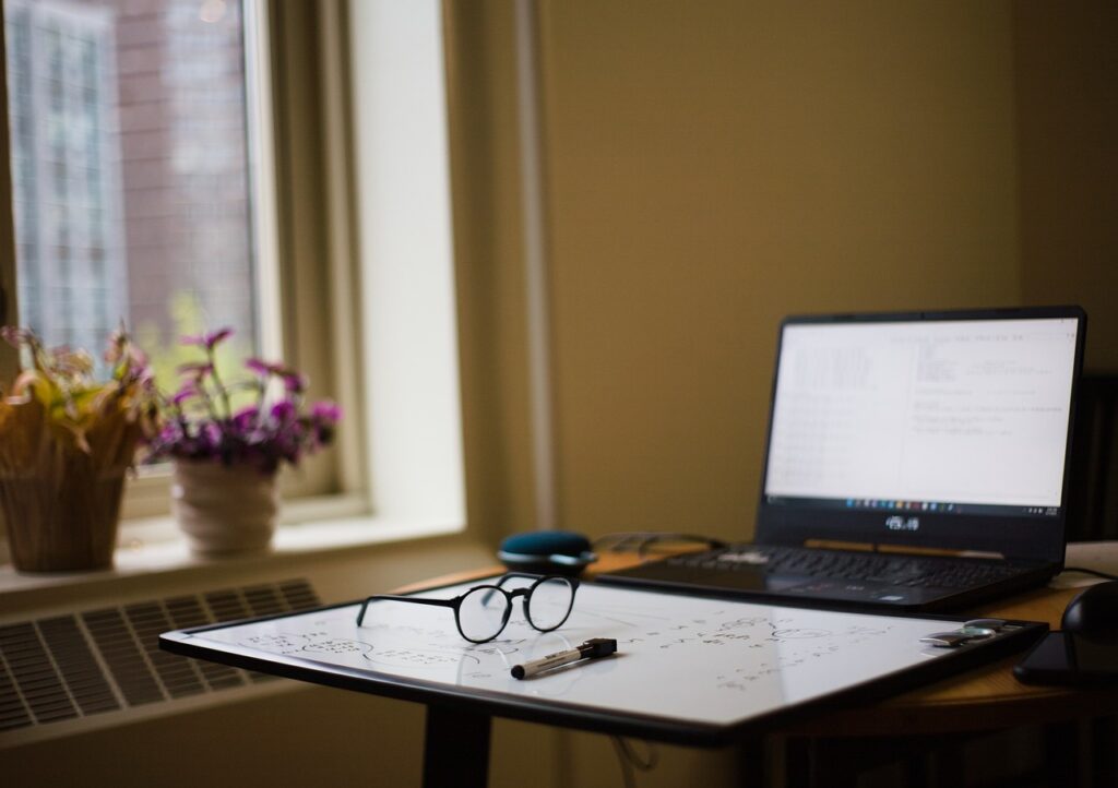 study, school, nature, college, nyc, apartment, glasses, plants, laptop, study, study, study, study, study, school, school, school, college, college, college, college-7217599.jpg